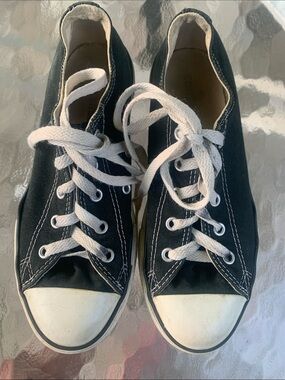 Converse Black Canvas Kids Sneakers with White Laces